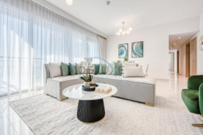Radiant 3BR with Assistant Room at Harbour Views Tower 1 Creek Harbour by Deluxe Holiday Homes